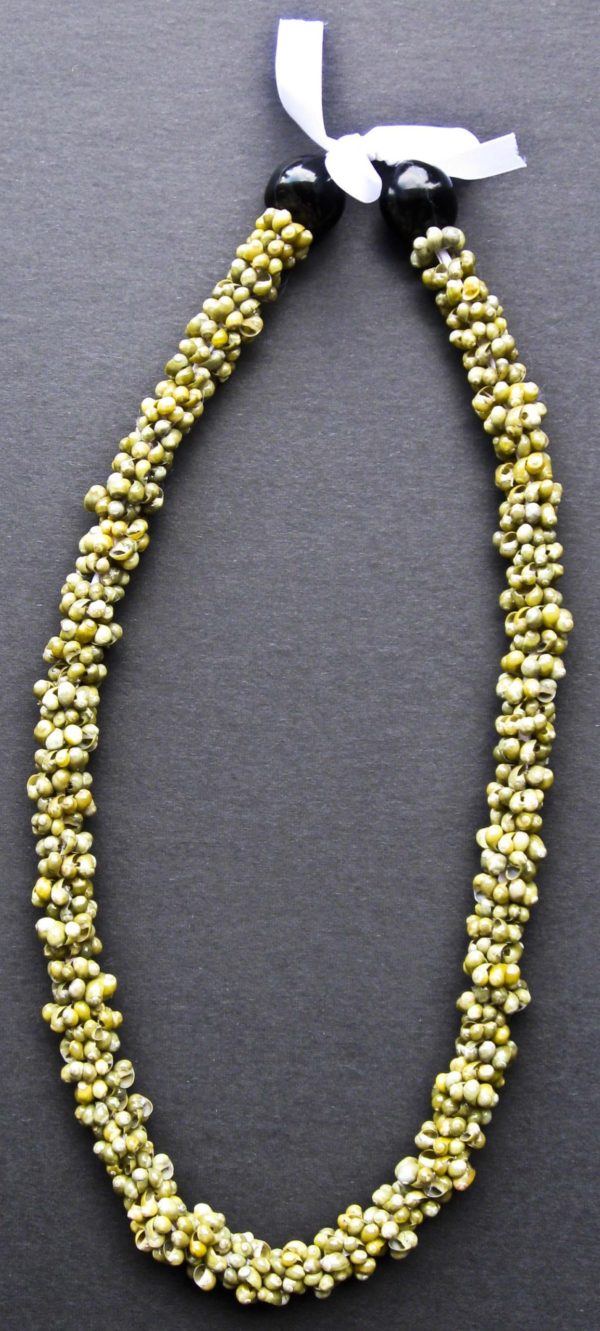 Green Mongo Shell Lei